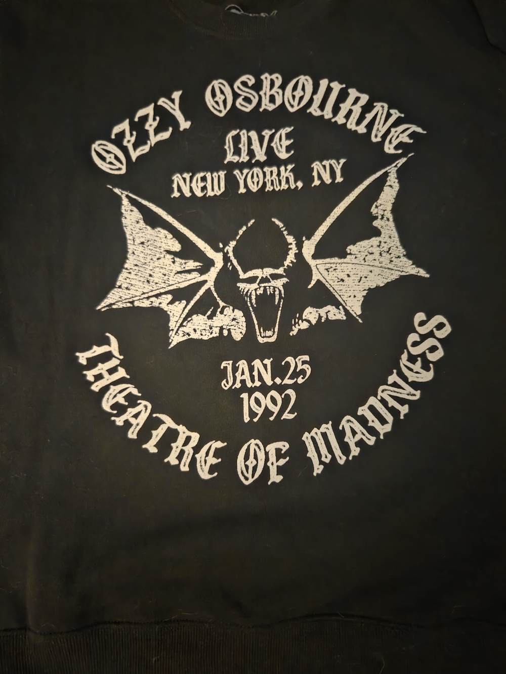 Ozzy Osbourne "Theatre of Madness" Black Graphic Sweatshirt - Picture 2 of 3
